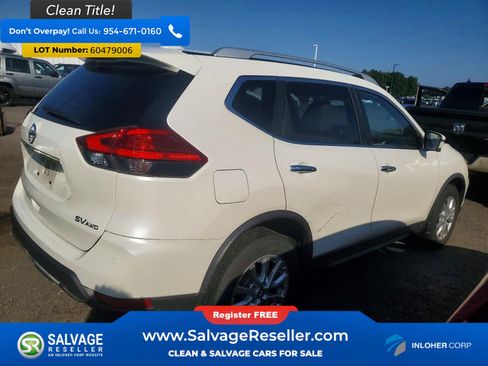 Used 2017 Nissan Rogue SV w/ SV Premium Package AWD/4WD image 4