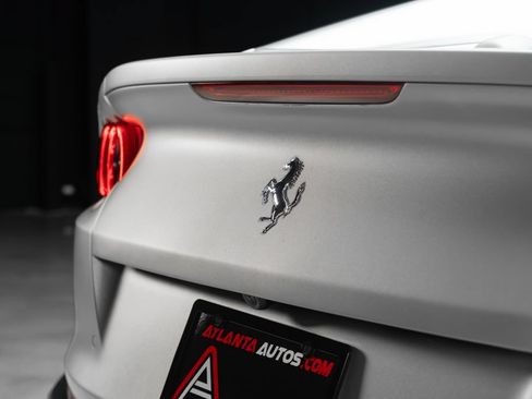 Used 2021 Ferrari 812 GTS RWD image 23