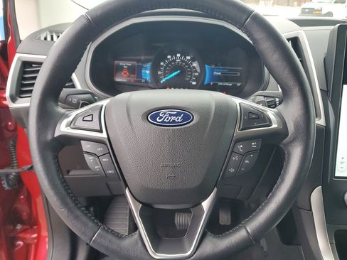 Used 2023 Ford Edge SEL w/ Convenience Package image 19