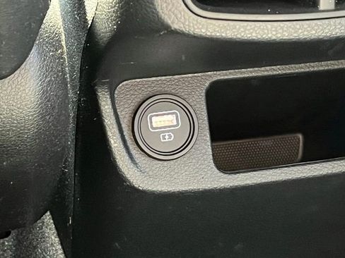 Certified 2023 Kia Seltos S image 36