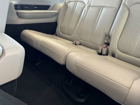 Used 2022 Jeep Grand Wagoneer Series II w/ Convenience Group III image 12