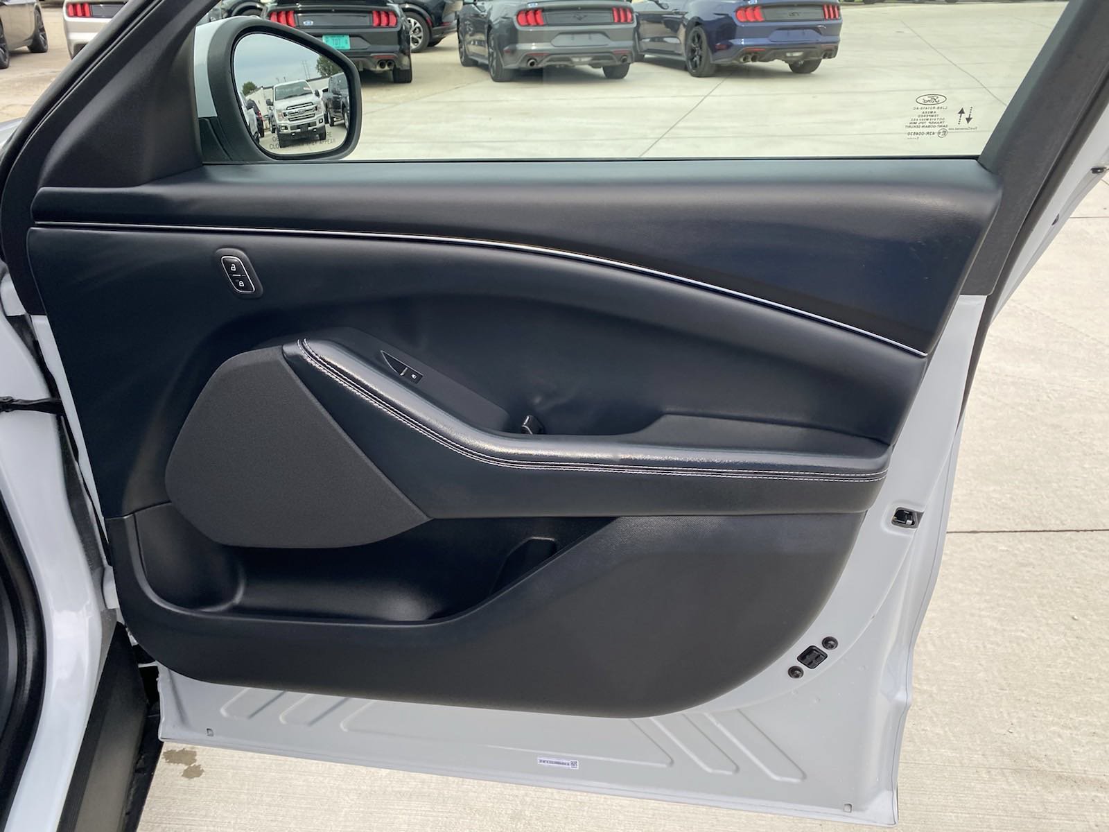 Used 2021 Ford Mustang Mach-E Select AWD/4WD image 11