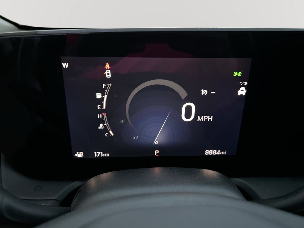 Used 2024 Buick Encore GX Preferred w/ Comfort Package FWD image 16