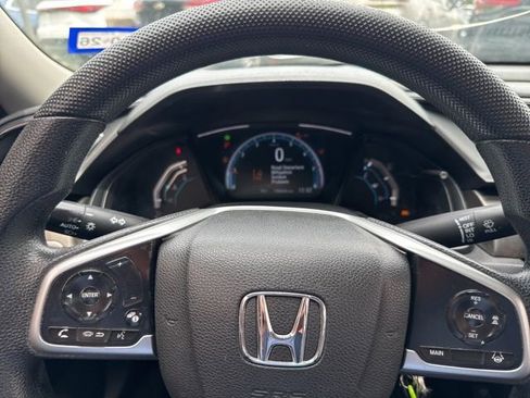Used 2019 Honda Civic LX image 4