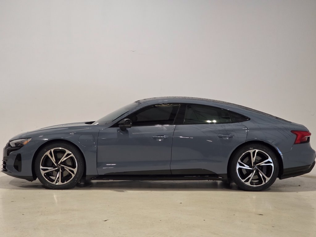 Certified 2023 Audi e-tron GT Prestige AWD/4WD image 3