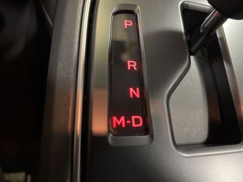 Certified 2025 Subaru Crosstrek 2.0i Premium image 29