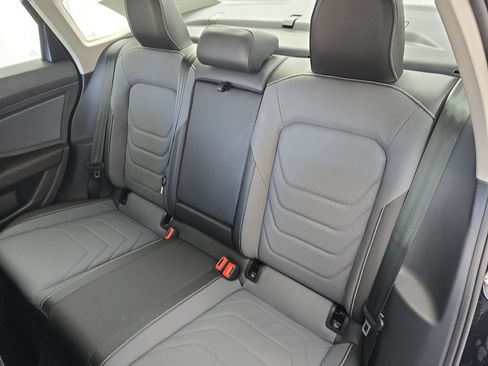 Certified 2025 Volkswagen Jetta SEL image 13