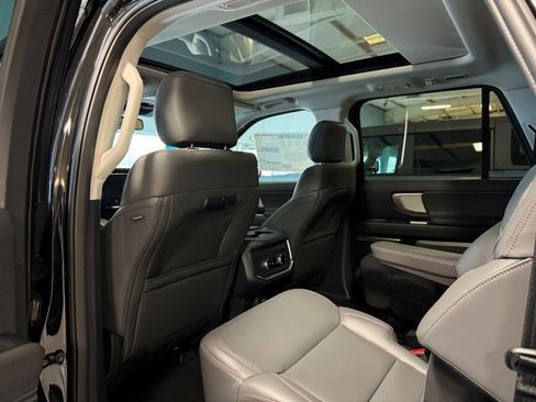 New 2025 Ford Expedition Max Active image 16