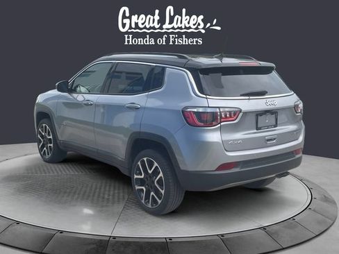 Used 2018 Jeep Compass Limited w/ Safe & Security Group AWD/4WD image 3