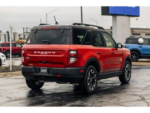 Used 2022 Ford Bronco Sport Outer Banks image 4