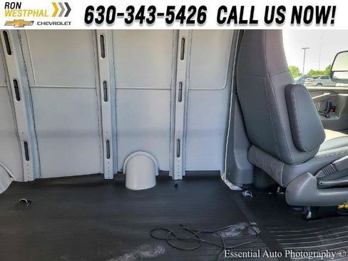 New 2025 Chevrolet Express 2500 Regular Wheelbase w/ Driver Convenience Package image 17