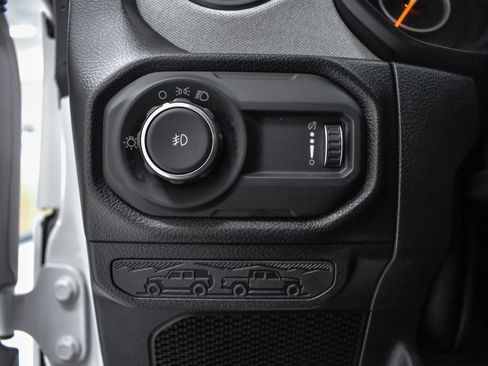 Used 2024 Jeep Wrangler Sport AWD/4WD image 17