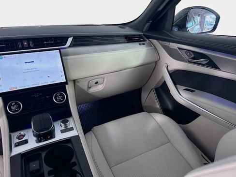 New 2026 Jaguar F-PACE R-Dynamic S image 26