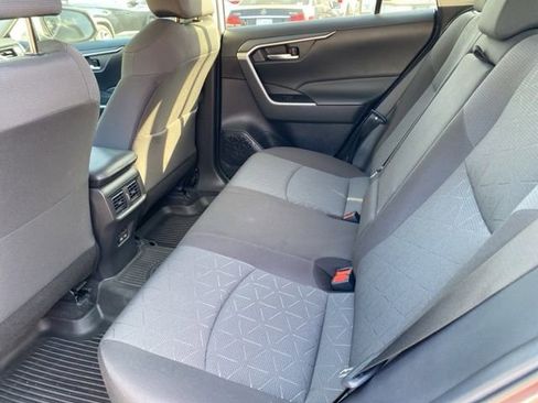 Used 2023 Toyota RAV4 XLE w/ Convenience Package image 14