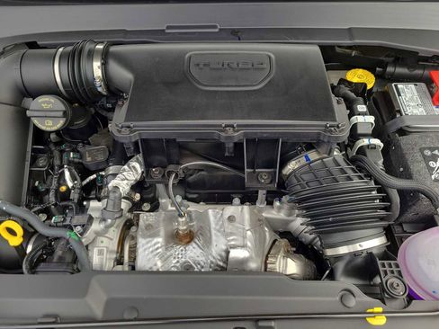 New 2026 Jeep Compass Latitude image 17