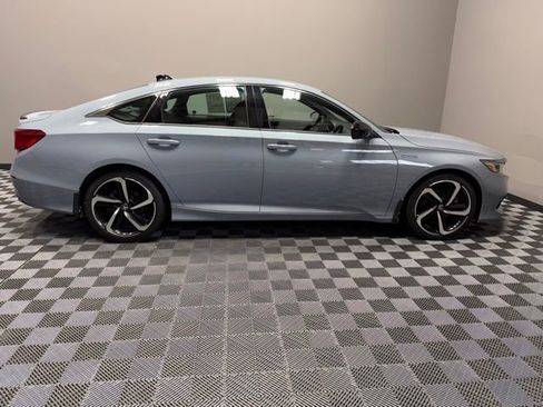 Used 2022 Honda Accord Sport image 7