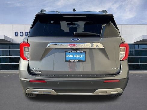 Used 2024 Ford Explorer XLT w/ Equipment Group 202A image 32