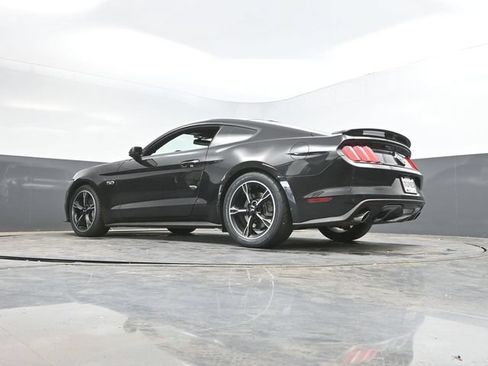 Used 2016 Ford Mustang GT Premium w/ Equipment Group 401A RWD image 48