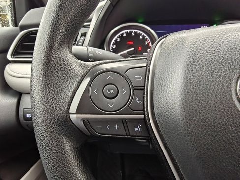 Used 2023 Toyota Camry LE image 10