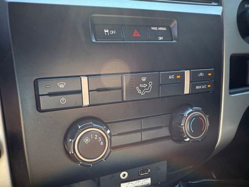 Used 2013 Ford F150 XLT w/ Trailer Tow Pkg image 12