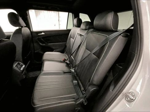 Used 2023 Volkswagen Tiguan SE R-Line FWD image 25