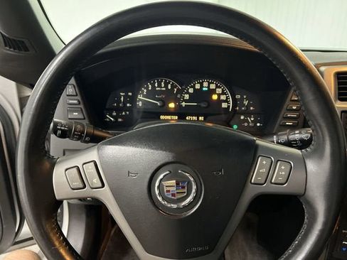 Used 2006 Cadillac XLR V RWD image 11