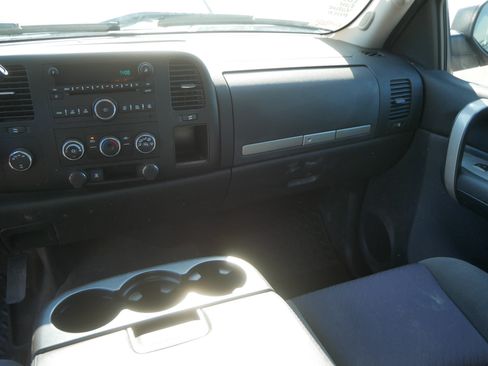 Used 2009 Chevrolet Silverado 1500 LT w/ Power Pack Plus AWD/4WD image 11