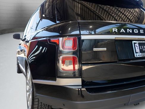 Used 2019 Land Rover Range Rover Long Wheelbase Supercharged AWD/4WD image 18