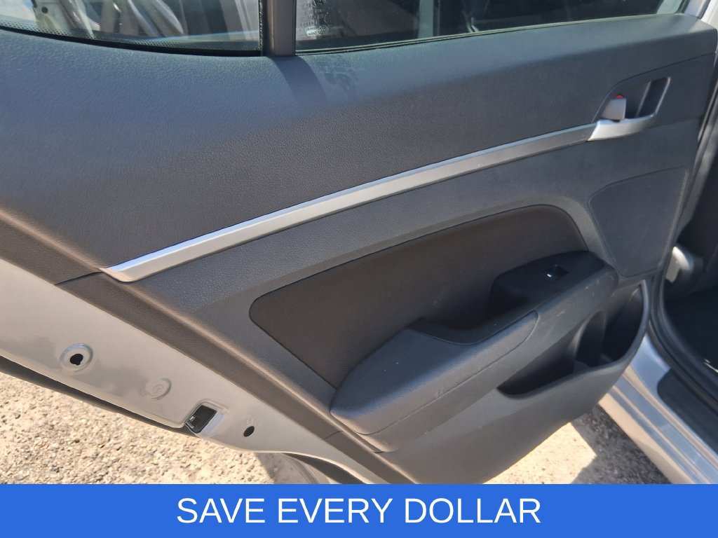 Used 2020 Hyundai Elantra Value Edition w/ Cargo Package (C1) FWD image 13
