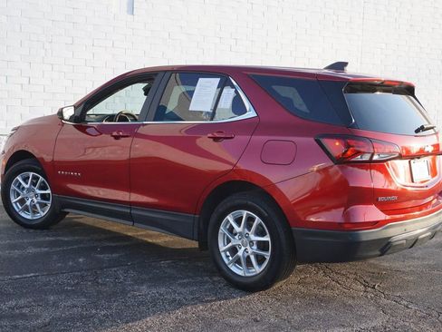 Used 2024 Chevrolet Equinox LT w/ LPO, Floor Liner Package FWD image 8