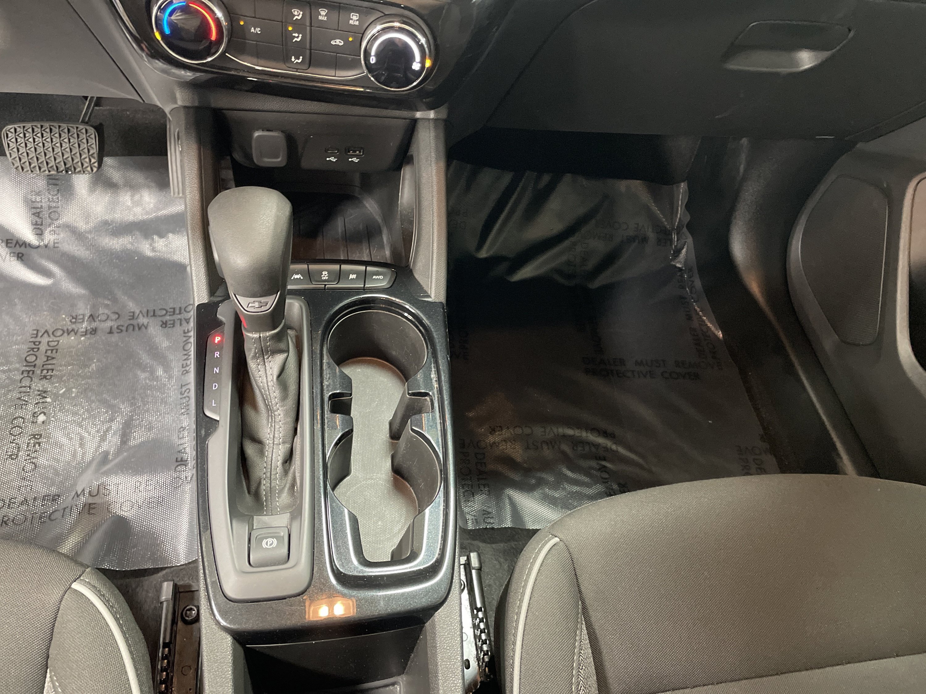 Used 2025 Chevrolet TrailBlazer LT AWD/4WD image 19