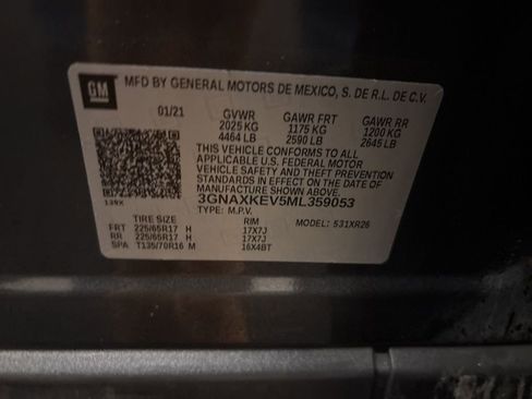 Used 2021 Chevrolet Equinox LT image 12