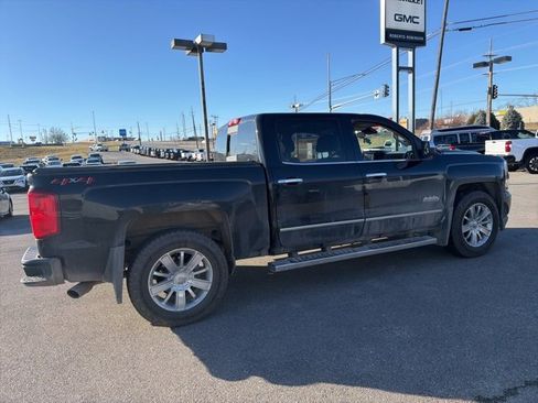 Used 2018 Chevrolet Silverado 1500 High Country image 16