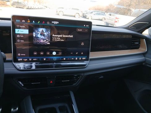 New 2026 Volkswagen Tiguan SEL R-Line image 17