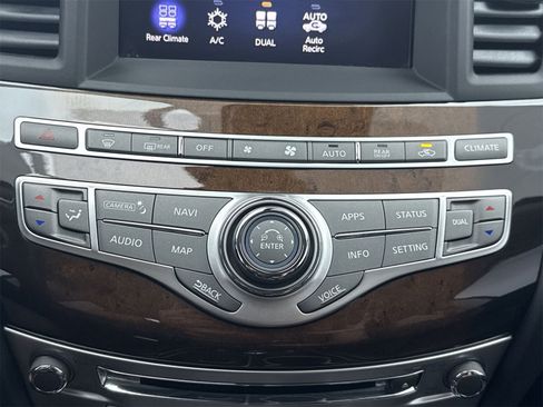 Used 2017 INFINITI QX60 Luxe w/ Deluxe Technology Package image 28