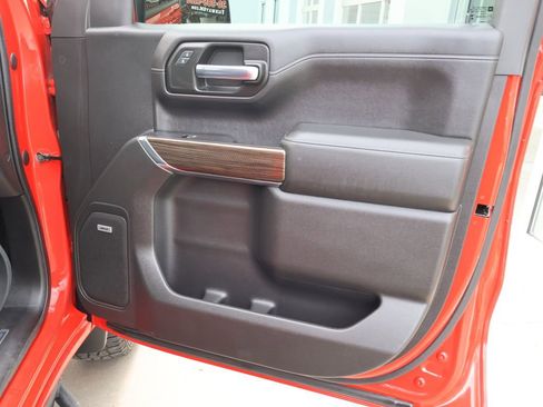 Used 2020 Chevrolet Silverado 1500 LT Trail Boss image 39