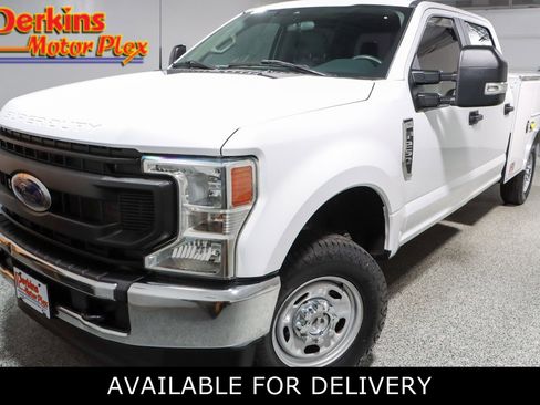Used 2022 Ford F250 XL w/ Power Equipment Group image 1