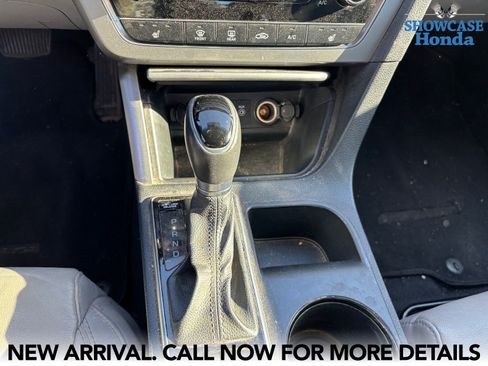 Used 2016 Hyundai Sonata Sport w/ Option Group 1V image 11