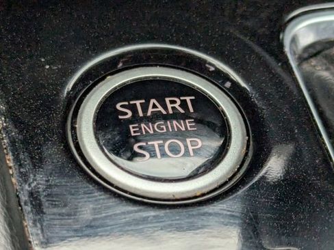 Used 2024 Nissan Kicks SR w/ SR Premium Package image 26