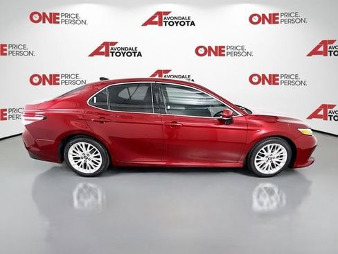 Certified 2018 Toyota Camry XLE w/ Audio Package image 8