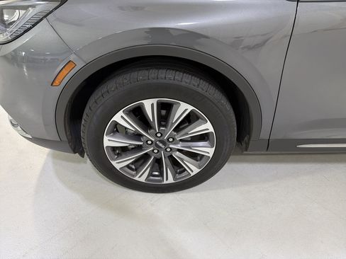 Used 2022 Lincoln Corsair Reserve w/ Elements Package image 9