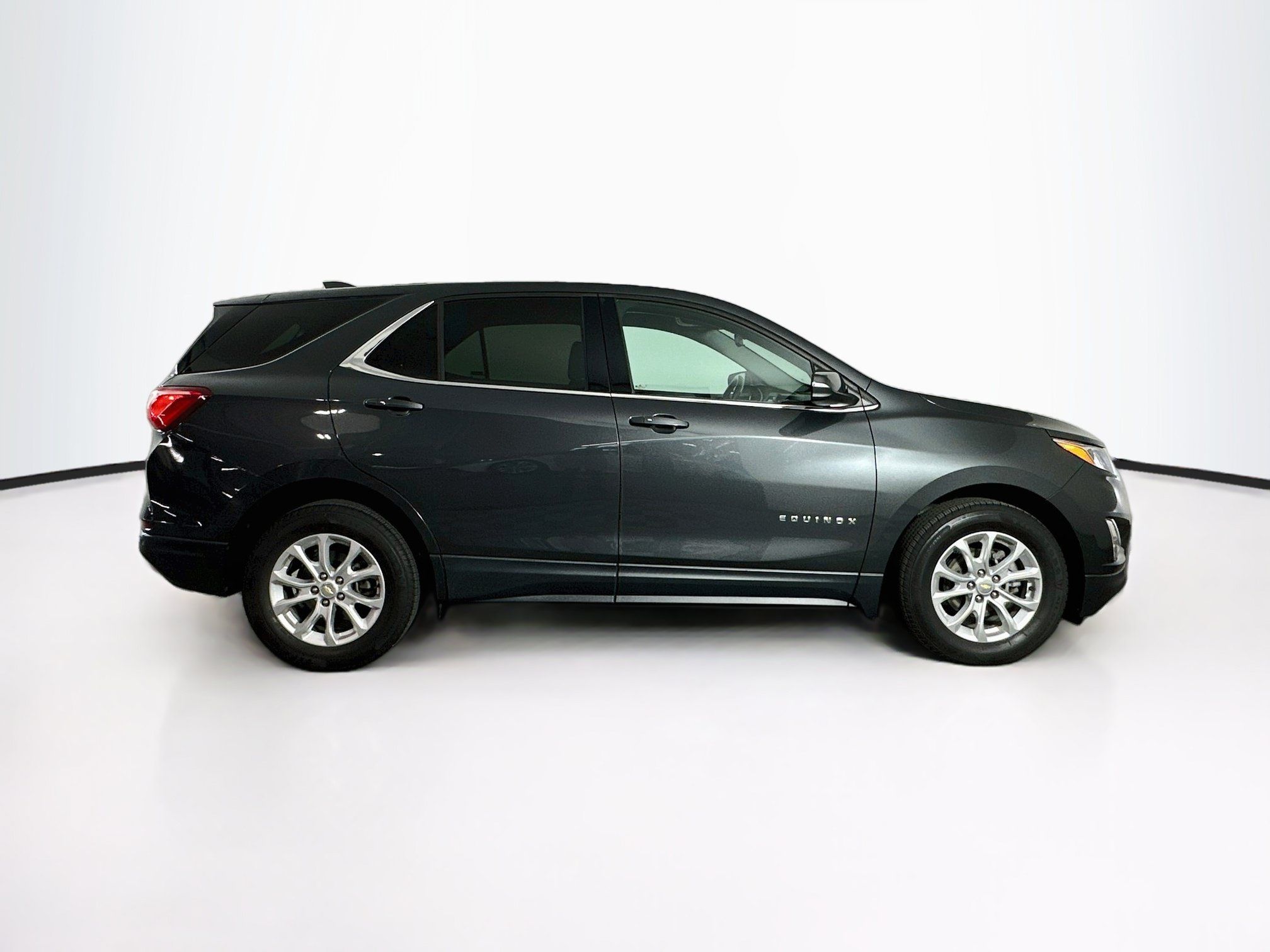 Used 2019 Chevrolet Equinox LT FWD image 10
