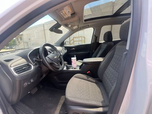 Used 2023 Chevrolet Equinox LT AWD/4WD image 27