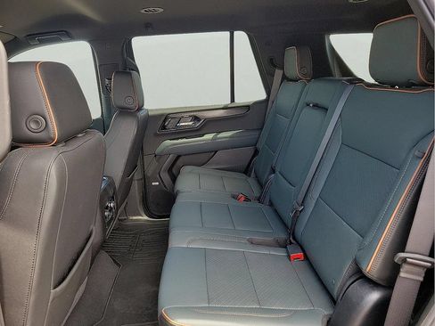 Used 2025 GMC Yukon AT4 w/ Premium Trailering Package AWD/4WD image 13