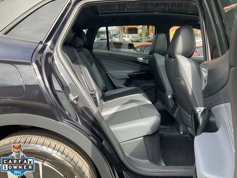 Used 2023 Volkswagen ID.4 Pro S AWD/4WD image 45