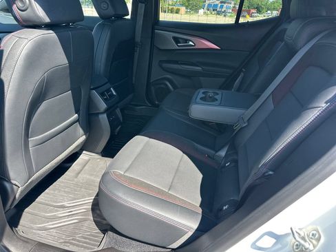 Used 2024 Chevrolet Equinox EV RS FWD image 12