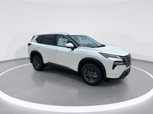 New 2026 Nissan Rogue SV AWD/4WD image 2
