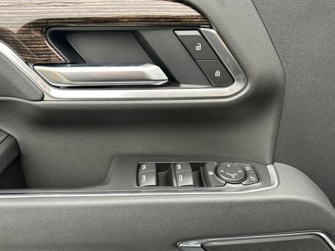 New 2026 GMC Sierra 3500 SLE image 9