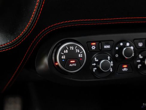 Used 2015 Ferrari 458 Italia Coupe RWD image 74