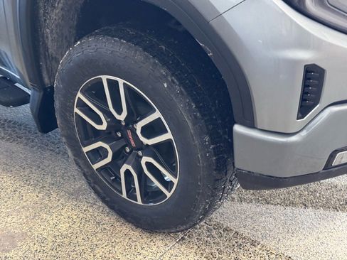 New 2026 GMC Sierra 1500 AT4 w/ AT4 Premium Package image 4